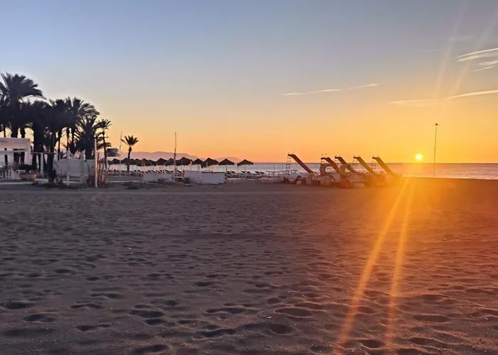 Apartamento Bajondillo Vistas Al Mar Con Piscina Torremolinos